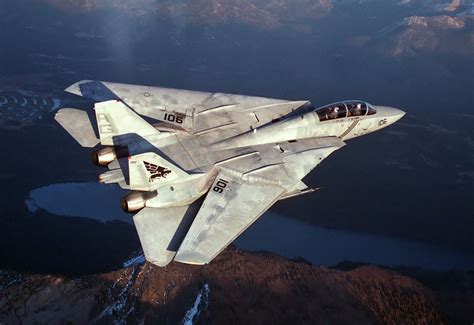 F-14 Tomcat: The Navy's Legendary Fighter Jet