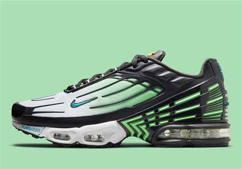 Nike Tn Air Max Plus A Complete Guide Underground Sneaks