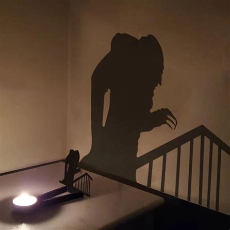 Nosferatu Candle Holder: Eerie Ambiance for Horror Fans