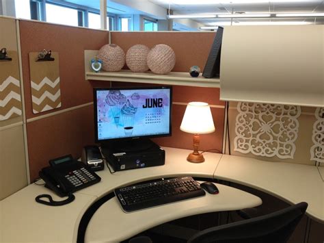 Boost Office Morale with Amazing Cubicle Decor Ideas