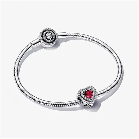 Pandora Moments Halo Bracelet And Heart Charm Set