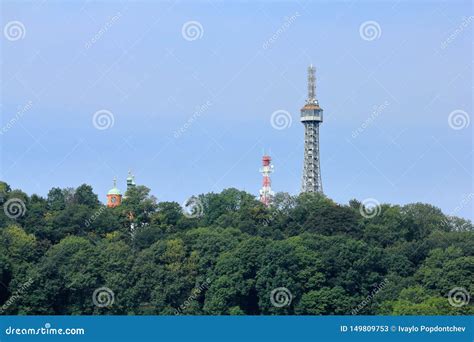 Pet Nsk Rozhledna Pet N Lookout Tower Scenic Lookout In Praha