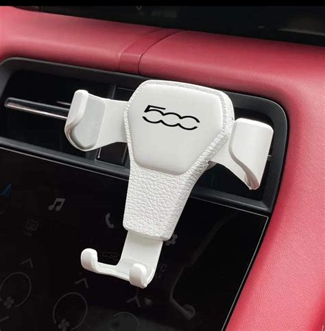 5 Best Phone Holders for Fiat 500