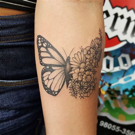 Pin By Desiree Pulles On Tatuagem Sunflower Tattoos Tattoos