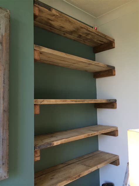 Rustic Plank Wood Shelf Decorating Ideas