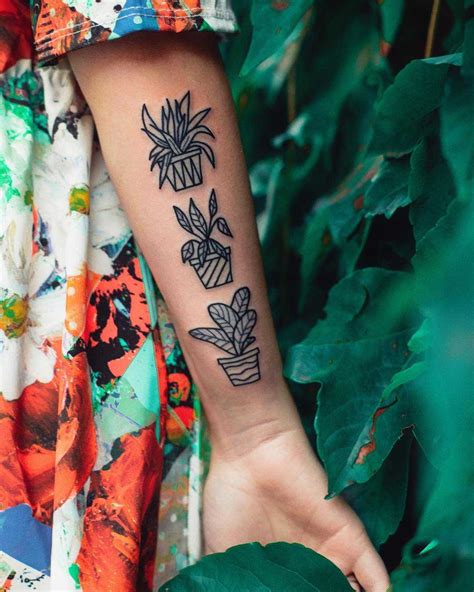 10 Plant Tattoo Designs to Inspire Your Next Ink