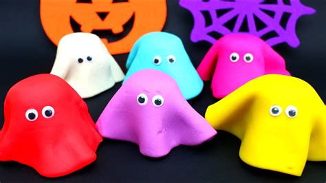 Play Doh Halloween Ghosts With Fun Spooky Cookie Cutters Halloween Play