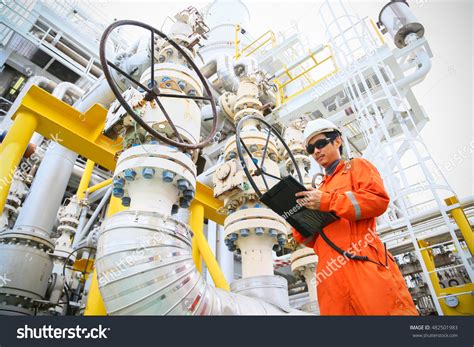 Power Plant Operator Qualifications and Requirements Explained