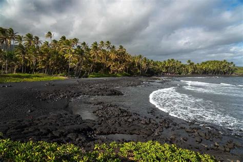 Punaluu Black Sand Beach We Dream Of Travel Blog