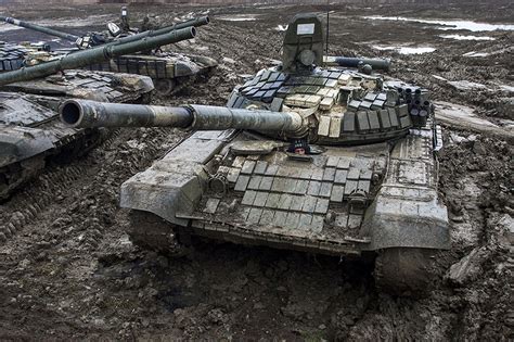 Putin Says He Amp 39 S Not Invading Ukraine Here Amp 39 S A Video Of Putin Amp 39 S Tanks Invading Ukraine Vox