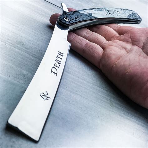 Razor Blade Knife: A Cutting Edge Self Defense Tool