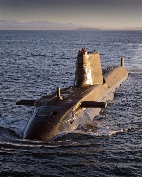 5 Powerful Royal Navy Submarine Service Fleet Facts