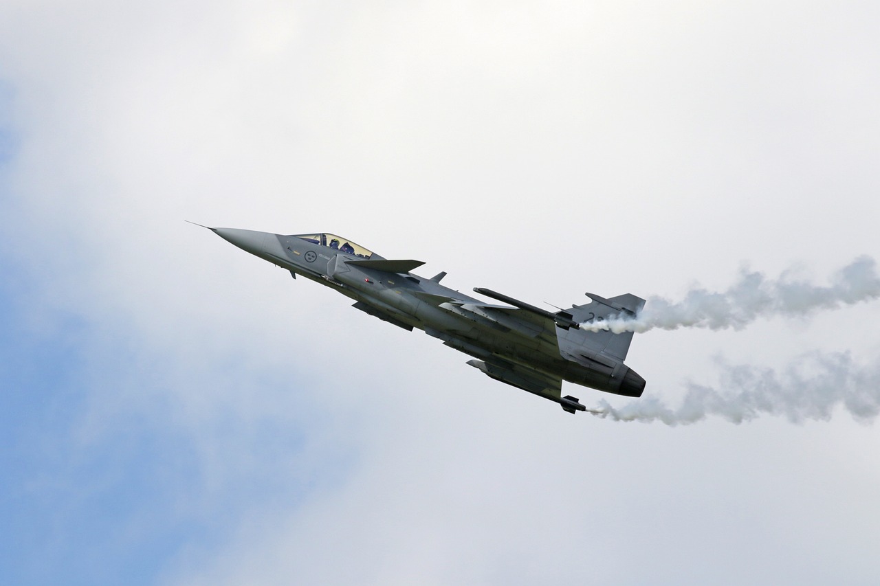 5 Key Features of Saab Gripen Fighter Jet