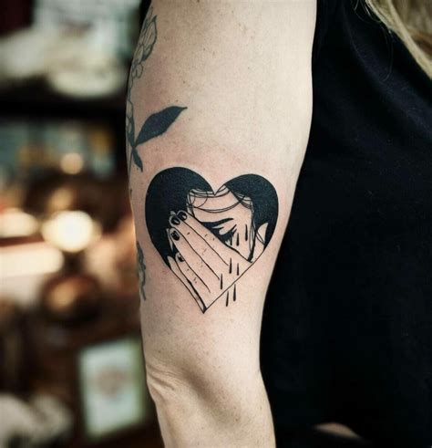 10 Sad Tattoo Designs to Express Your Emotions