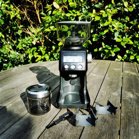 Sage the Smart Grinder Pro Review and Buying Guide