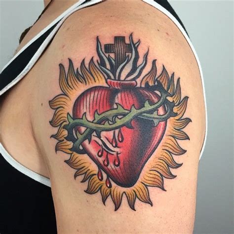 Sagrado Corazon De Jesus Tattoo Sacred Heart By Hannah Falvey Sacred