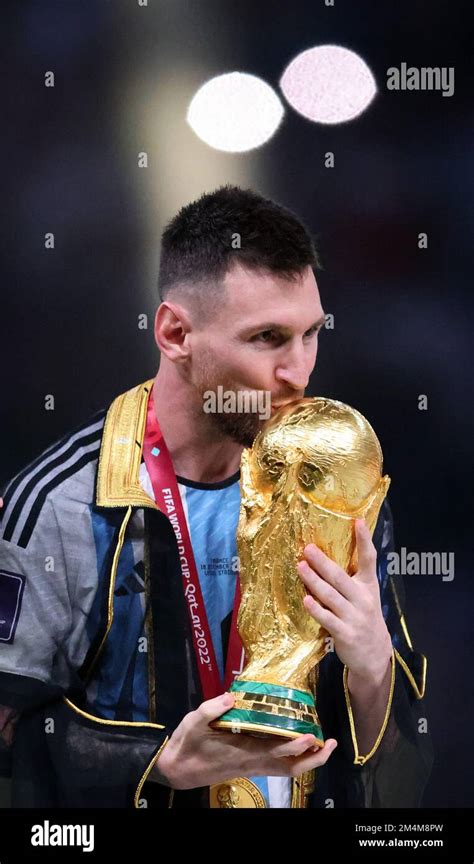 Share More Than 75 Messi Kissing World Cup Wallpaper In Coedo Com Vn