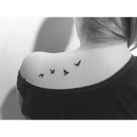 Shoulder Blade Tattoo Featuring Flying Birds