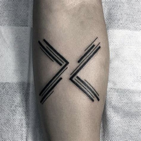 10 Simple Line Tattoo Designs You'll Love