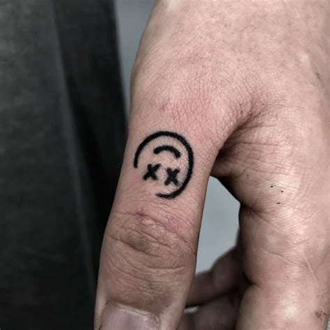 Simple Tattoo Designs For Hands