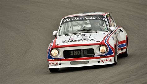 Skoda 130 Rs Foto Bild Sport Motorsport Rundstrecke Bilder Auf