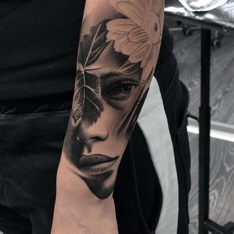 Skull Butterfly By Vanda Junior Artist Next Level Tattoo Costi