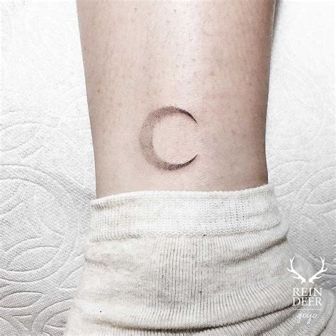 Small Crescent Moon Tattoo By Tattooist Goyo Tattoogrid Net