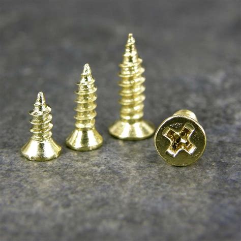 7 Essential Uses for Small Head Screws