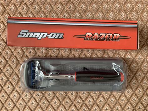 Snap On Razor: Achieve a Smooth Shave with Ease