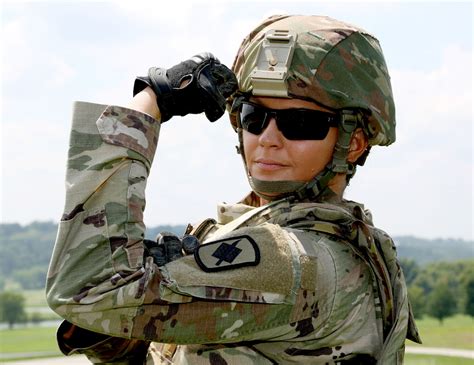 Soldier Is 1St Woman To Command Mong Infantry Rifle Unit Amp Gt National Guard Amp Gt Guard News The