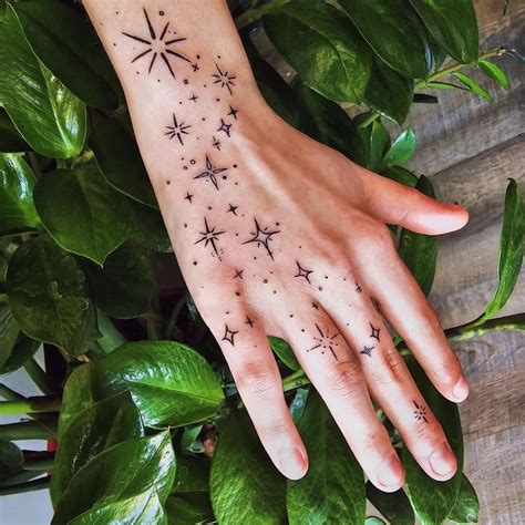 Unique Star Hand Tattoo Designs Inspiration