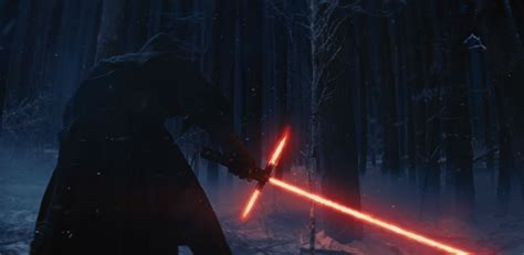 Star Wars Why Does Kylo Ren Amp 39 S Lightsaber Look Different From Normal Lightsabers Science