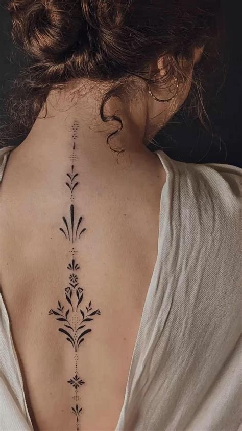 Stunning Tattoo Spine Tattoos For Women Romantic Tattoo Tattoos For