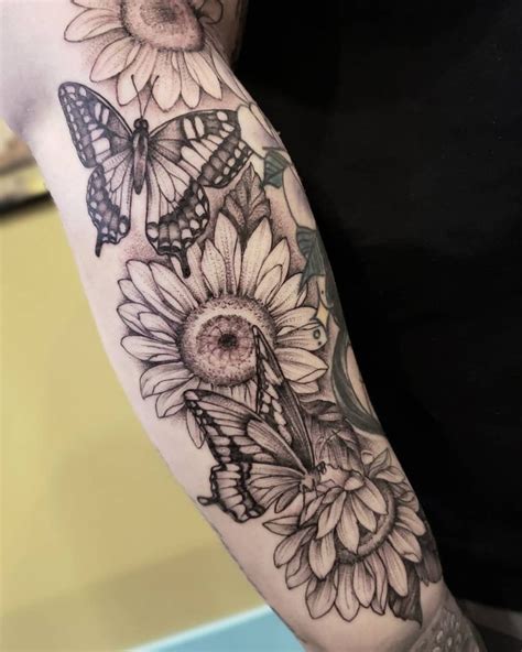 Sunflowers And Butterflies Tattoo Tattoo Ideas And Inspiration