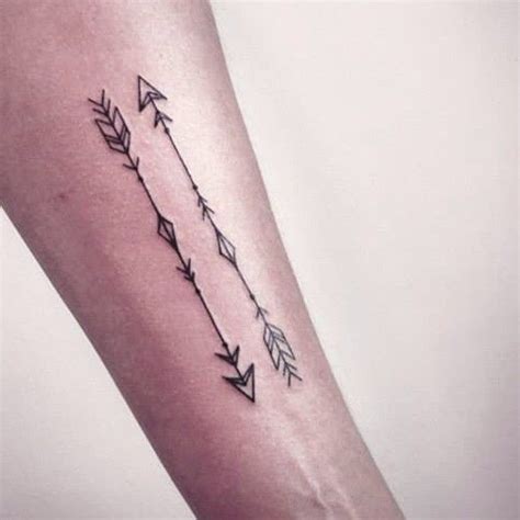 Symbolism Arrow Tattoo Pesquisa Google Arrow Tattoos For Women