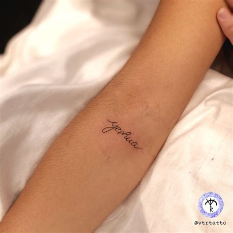 Tattoo Yeshua Minimalist Tattoo Tattoos Tattoo Quotes