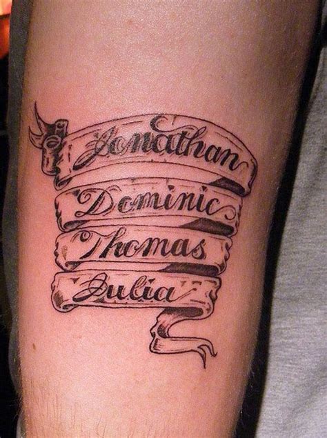 8 Unique Tattoos of Multiple Names Designs