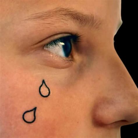 Tear Drop Tattoo Meaning Types Explained Cb Ink