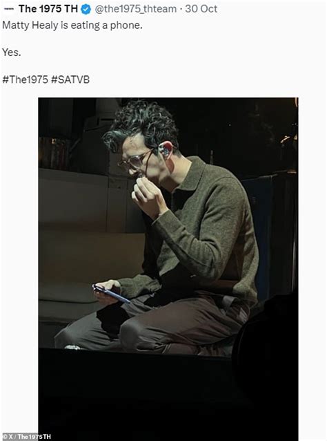 The 1975 S Matty Healy Baffles Fans As He Appears To Eat A Phone On