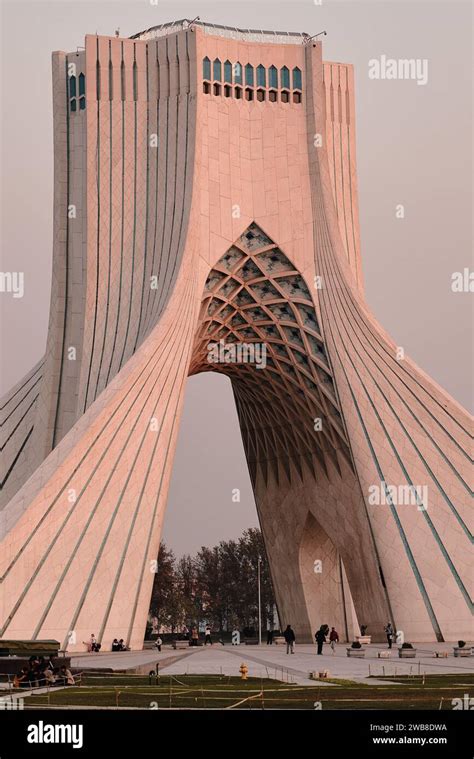 The Azadi Tower Is A Symbol Of Freedom In Iran The Main Symbol Of Iran S Capital Ms Zi La