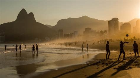 The Current Urban Reality Of Rio De Janeiro Light And Dark Sides Of