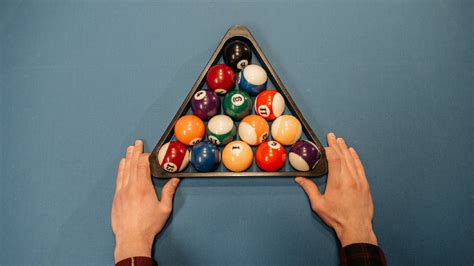 The History Of Pool Balls And What They Re Made Of