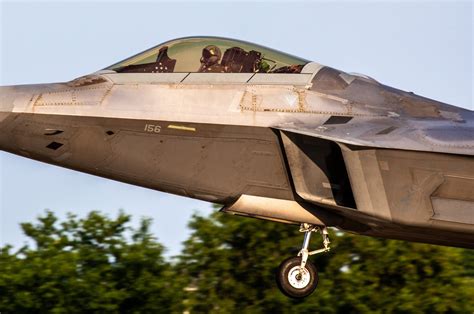 These Images Of An F 22 Raptor Amp 39 S Crumbling Radar Absorbent Skin Are Fascinating The Drive