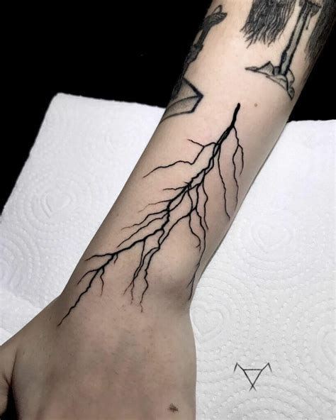 Thunder Tattoo Design Ideas for a Bold Statement