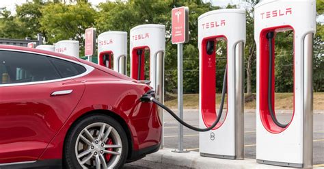 5 Ways to Design Tesla Charging Station in Tinkercad