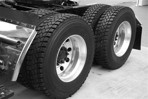 Tires For Heavy Duty Trucks Purchasing And The Law Tms Ma Tre Des