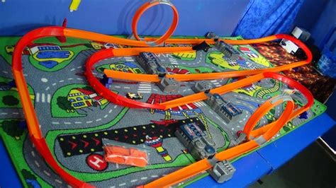 Track Time 2014 C Case Shout Outs Hot Wheels Track Boosters Loops