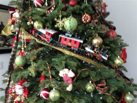 7 Ways to Put a Train Inside Your Christmas Tree