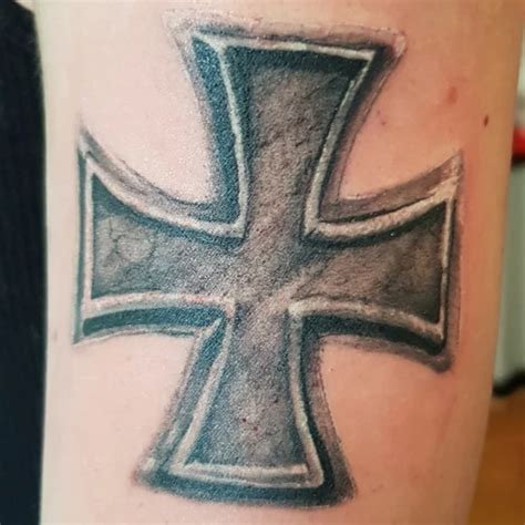 What Does An Iron Cross Tattoo Mean Uncover The Meaning And Symbolism