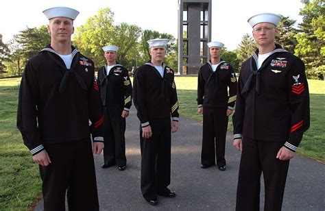 5 Ways Life in the Navy Really Works